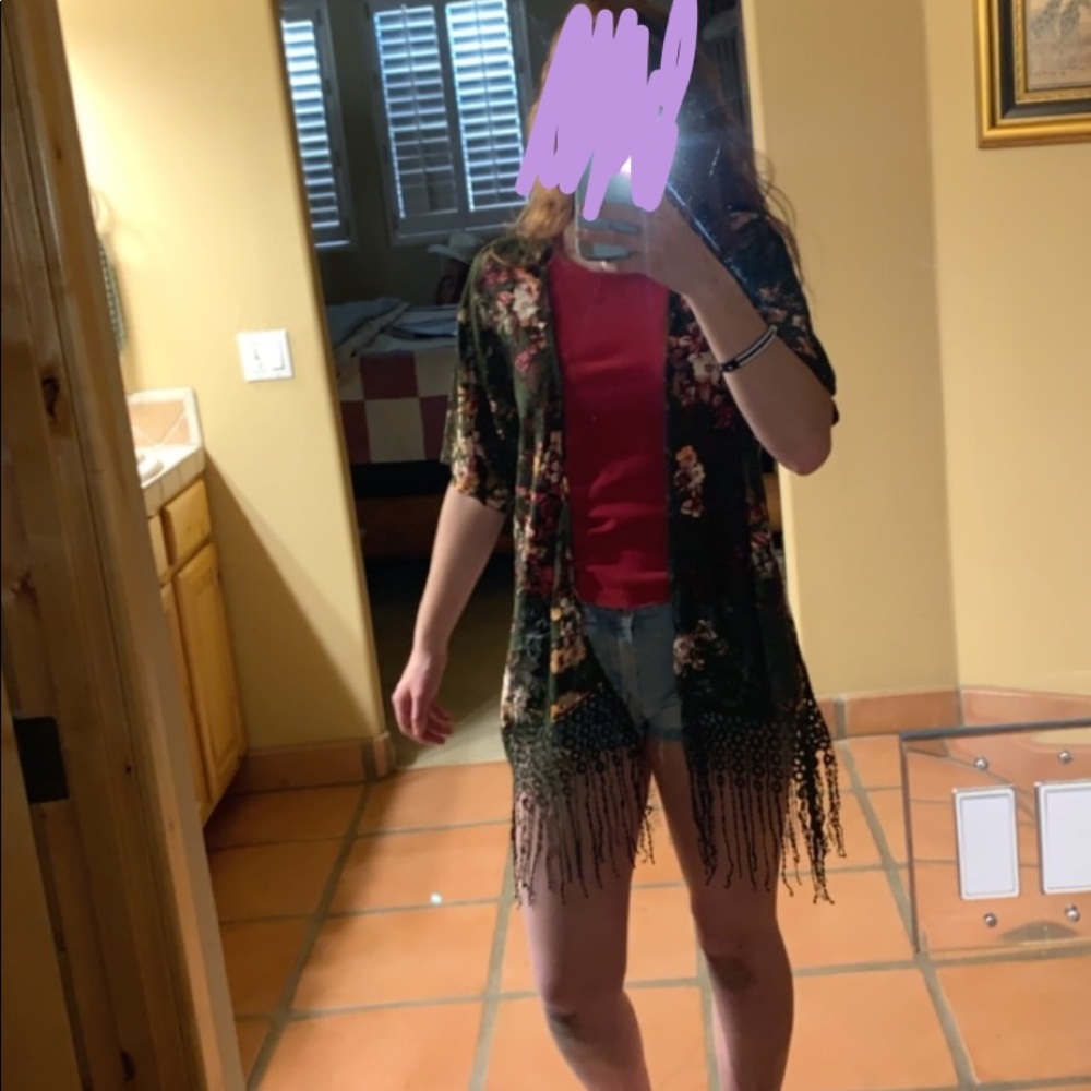 Lace kimono